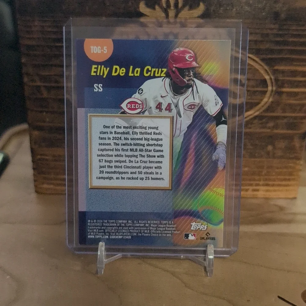 2026 Topps Elly De La Cruz Titans Of The Game Reds - Picture 2 of 2
